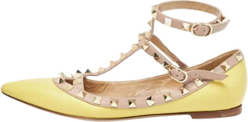 Valentino Vintage Pre-owned Leather flats Yellow Dames