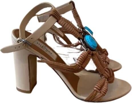 Valentino Vintage Pre-owned Leather sandals Beige Dames