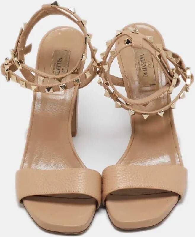 Valentino Vintage Pre-owned Leather sandals Beige Dames