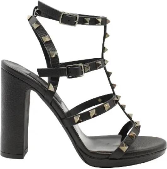 Valentino Vintage Pre-owned Leather sandals Black Dames