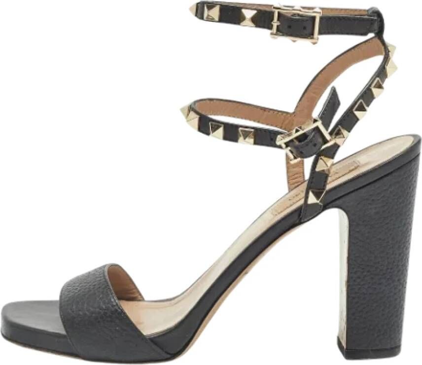 Valentino Vintage Pre-owned Leather sandals Black Dames