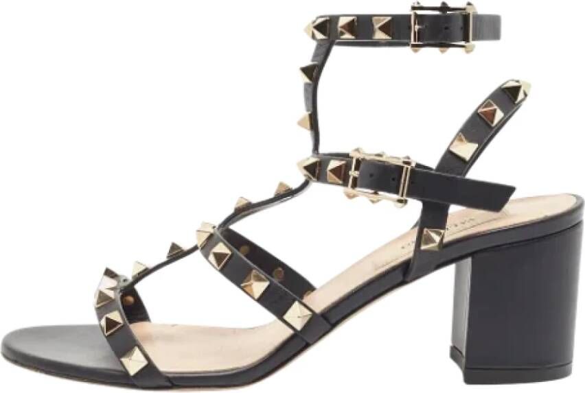 Valentino Vintage Pre-owned Leather sandals Black Dames