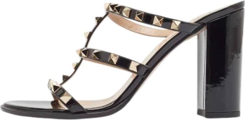 Valentino Vintage Pre-owned Leather sandals Black Dames