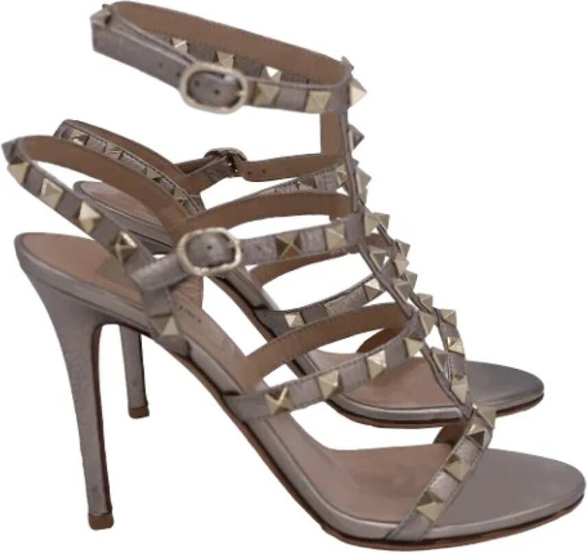 Valentino Vintage Pre-owned Leather sandals Gray Dames