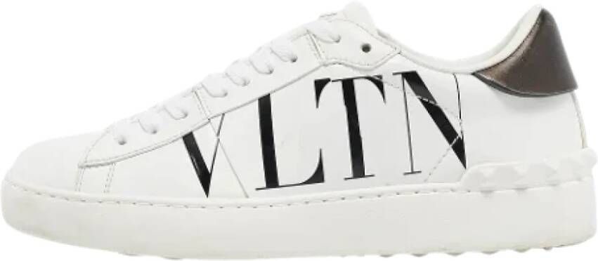 Valentino Vintage Pre-owned Leather sneakers White Dames