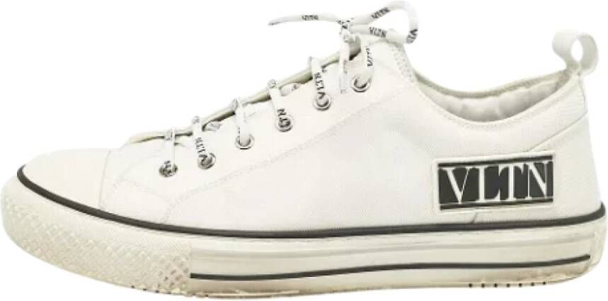 Valentino Vintage Pre-owned Mesh sneakers White Heren