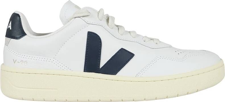 Veja Geperforeerde leren sneakers wit blauw White Heren