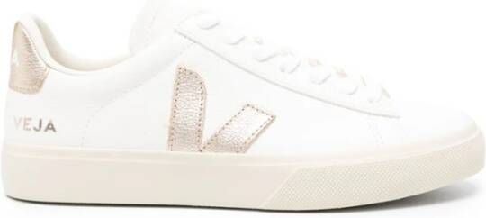 Veja Sneakers voor Buitensportavonturen White Dames