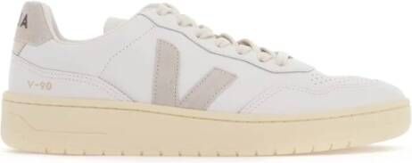 Veja Traced Leather Sneakers met Iconic V White Heren