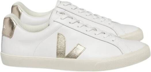 Veja Witte leren sneakers met ChromeFree leren panelen White Dames