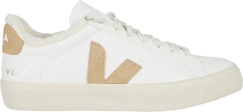 Veja Witte leren sneakers met suède detail White Dames