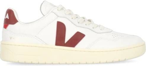 Veja Witte Leren Sneakers met V-logo White Dames