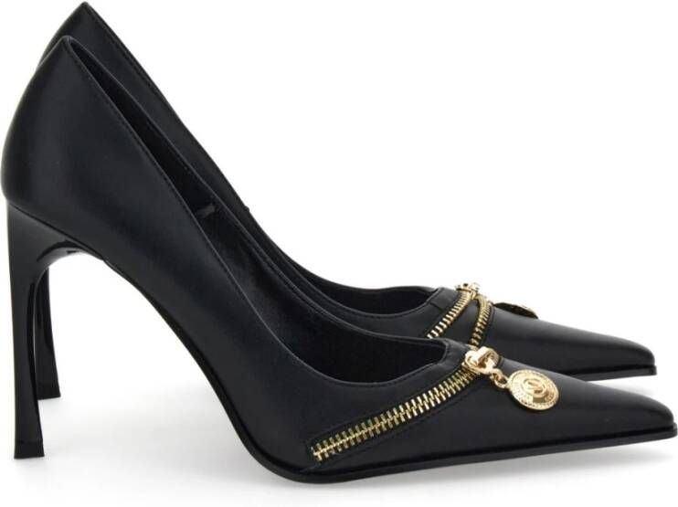 Versace Jeans Couture Zwarte halfhoge pumps met logo-plaque Black Dames