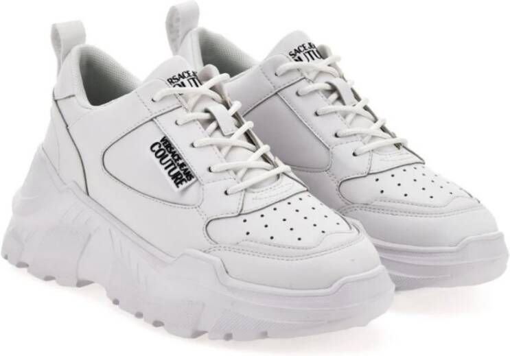 Versace Jeans Couture Witte sneakers met logo-applicatie en vetersluiting White Dames