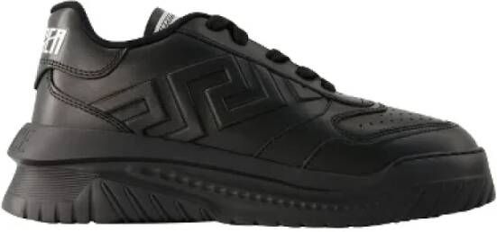 Versace Leather sneakers Black Dames