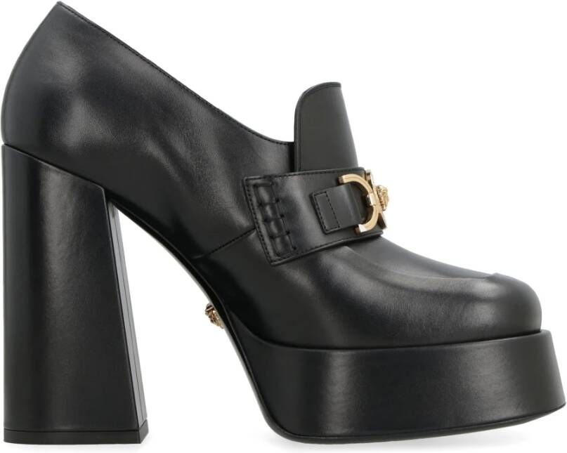 Versace Leren loafers met logo-detail Black Dames