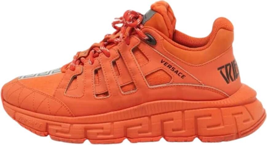 Versace Pre-owned Canvas sneakers Orange Heren