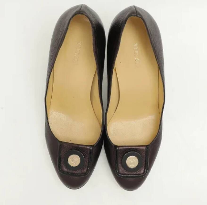 Versace Pre-owned Leather heels Brown Dames