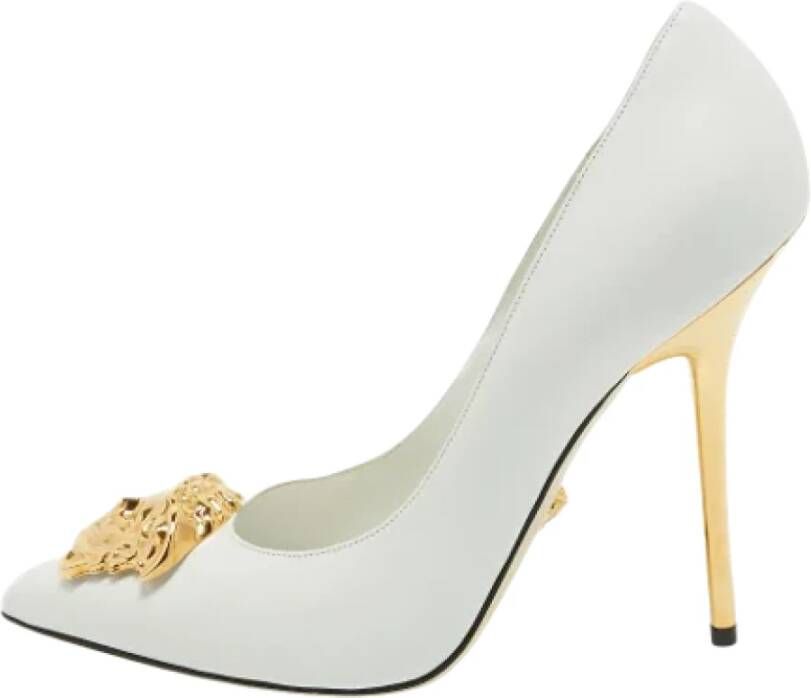 Versace Pre-owned Leather heels White Dames