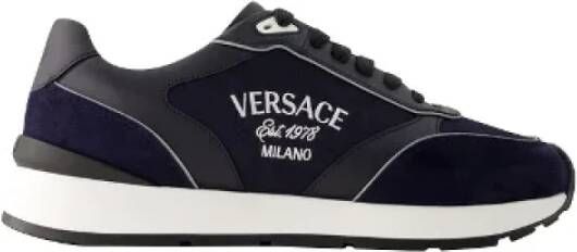 Versace Pre-owned Leather sneakers Blue Heren