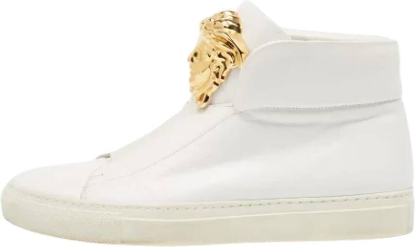 Versace Pre-owned Leather sneakers White Dames