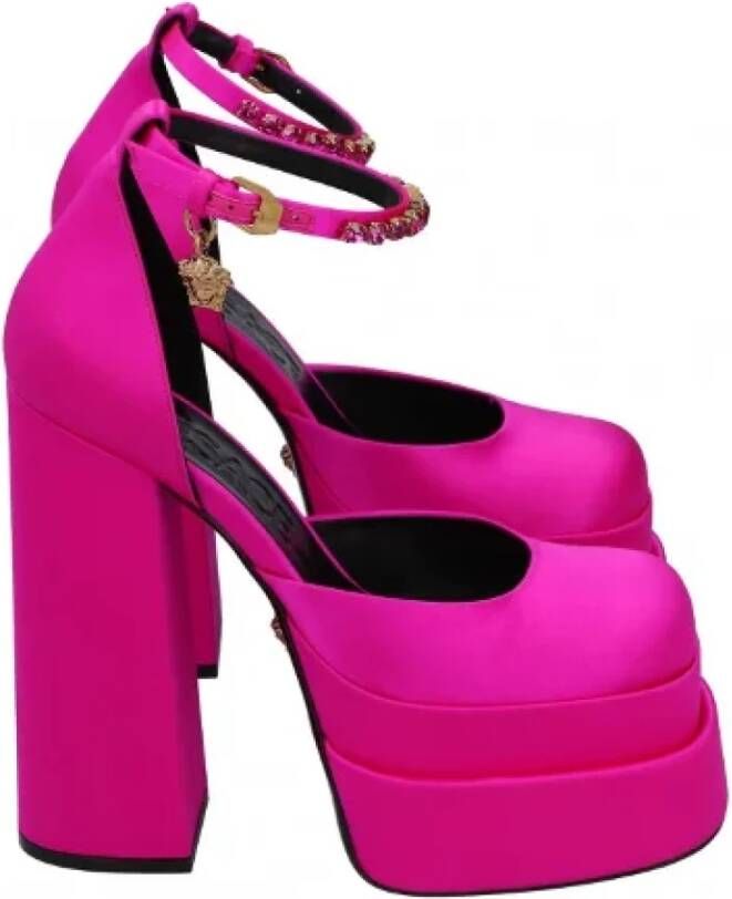 Versace Pre-owned Satin heels Pink Dames