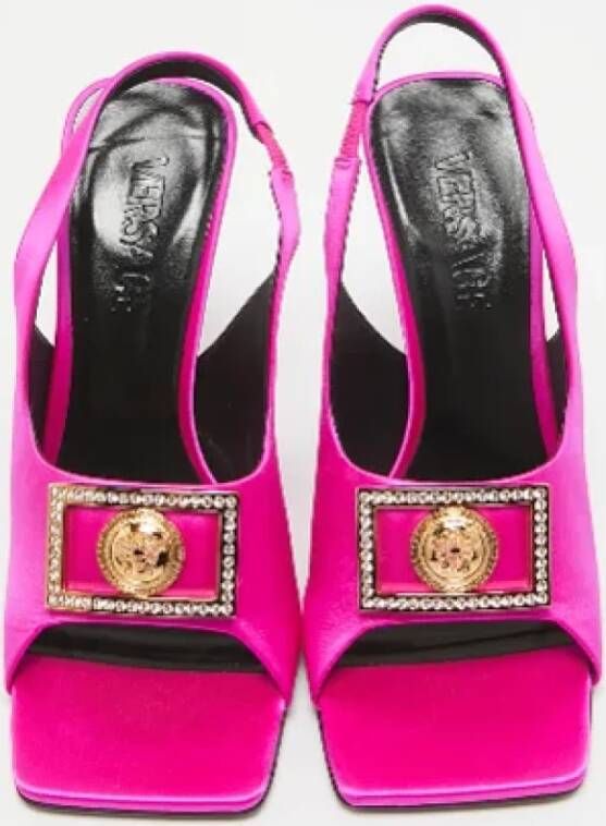 Versace Pre-owned Satin sandals Pink Dames