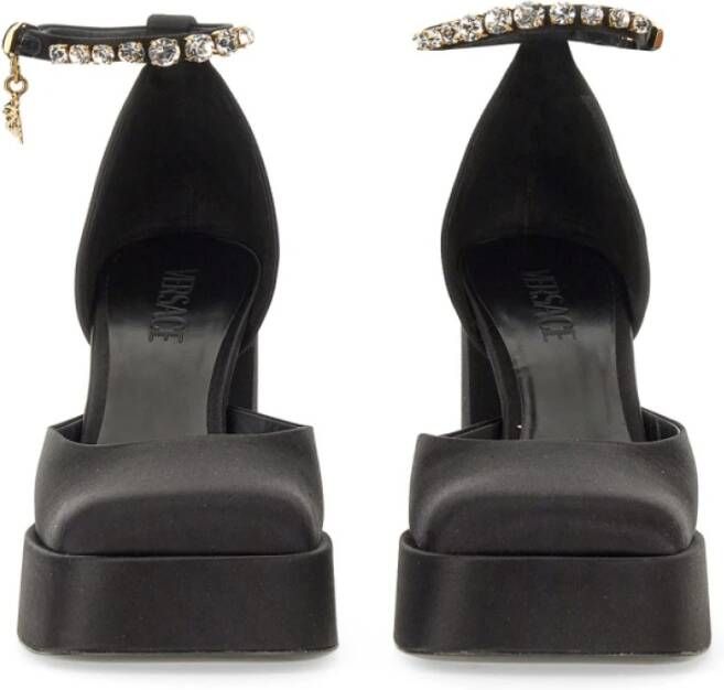 Versace Zijden Medusa Plateau Pumps Aevitas Black Dames