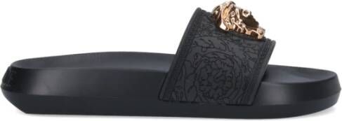 Versace Zwarte open teen slides met iconische details Black Dames