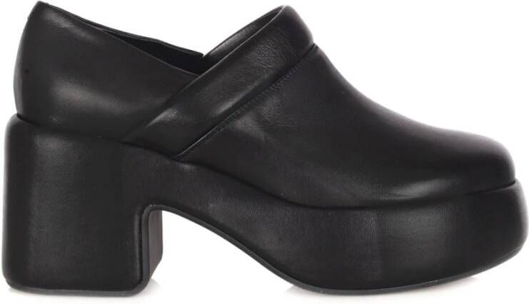 Vic Matié Flats Zwart Dames