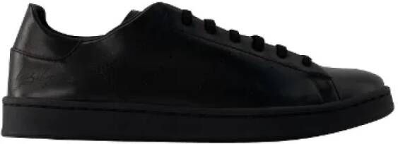 Yohji Yamamoto Pre-owned Leather sneakers Black Dames