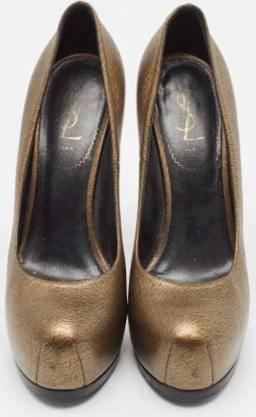 Yves Saint Laurent Vintage Pre-owned Leather heels Yellow Dames