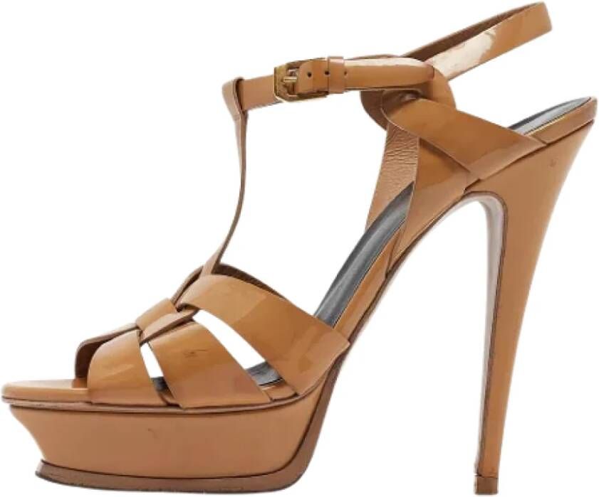 Yves Saint Laurent Vintage Pre-owned Leather sandals Beige Dames