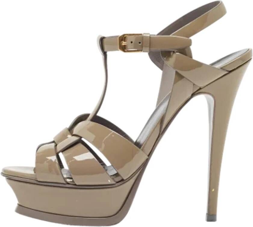 Yves Saint Laurent Vintage Pre-owned Leather sandals Beige Dames