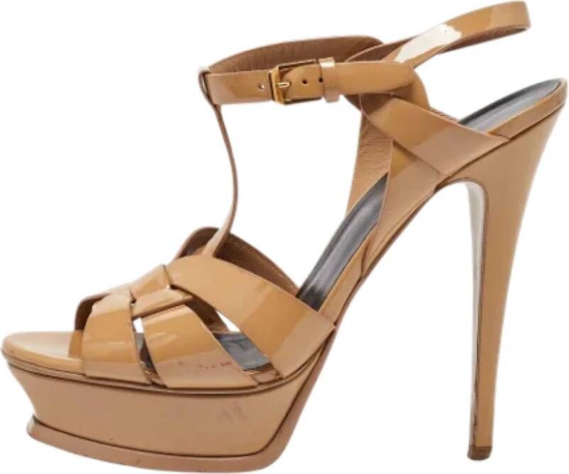 Yves Saint Laurent Vintage Pre-owned Leather sandals Beige Dames