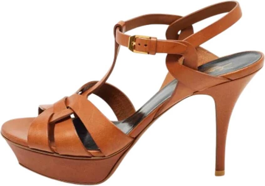 Yves Saint Laurent Vintage Pre-owned Leather sandals Brown Dames