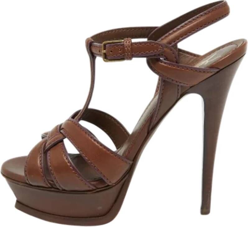 Yves Saint Laurent Vintage Pre-owned Leather sandals Brown Dames