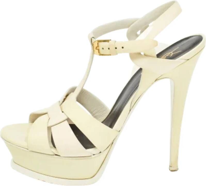 Yves Saint Laurent Vintage Pre-owned Leather sandals White Dames