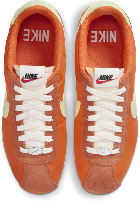 Nike Cortez Textile damesschoenen Oranje