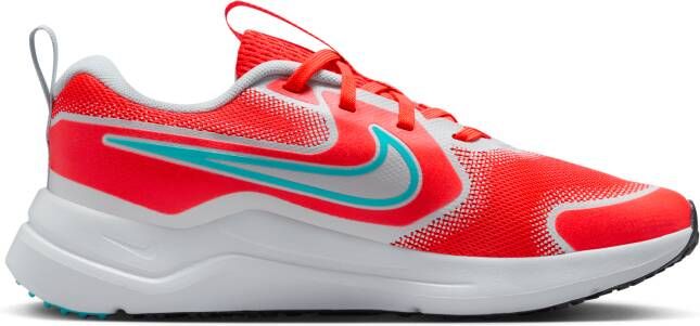 Nike Cosmic Runner hardloopschoenen voor kids (straat) Rood