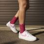 Nike Witte lage schoen met roze en violette accenten White Dames - Thumbnail 3