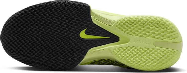 Nike G.T. Cut Academy basketbalschoenen Geel