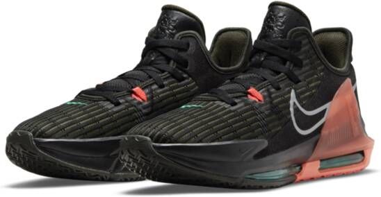 Nike LeBron Witness 6 Basketbalschoenen Zwart