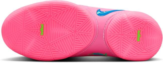 Nike LeBron XXII basketbalschoenen voor kids Roze