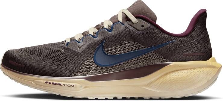 Nike Pegasus 41 PRM hardloopschoenen voor heren (straat) Bruin