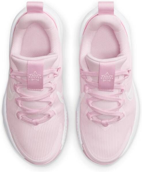 Nike Star Runner 4 kleuterschoenen Roze