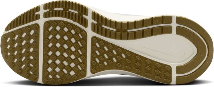 Nike Structure 25 hardloopschoenen voor dames (straat) Wit