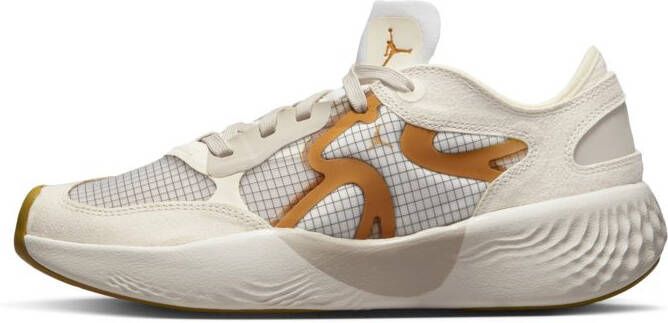 Jordan Wmns Delta 3 Low Basketball Schoenen light orewood brown chutney sail maat: 39 beschikbare maaten:36.5 37.5 38.5 39