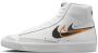 Nike Blazer Mid '77 Basketball Schoenen white black bright mandarin medium ash maat: 46 beschikbare maaten:42 43 44.5 45 46 - Thumbnail 1