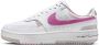 Nike Witte lage schoen met roze en violette accenten White Dames - Thumbnail 1